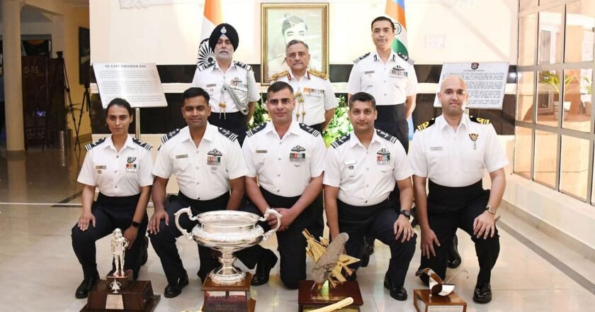 17 students graduate from Air Force Test Pilots School in Bengaluru